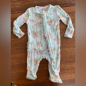 Angel Dear Floral Ruffle 2 Way Zipper Footie